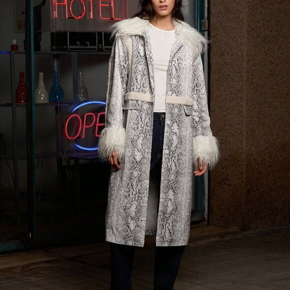 Chic Women's Snake Skin Print Faux fur Trimmed Long Jacket Coat - Picture 6 of 8